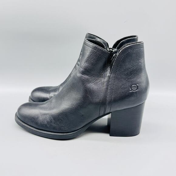Born Boots Womens 9 Black Leather Ankle Booties Round Toe Block Heel Zip Comfort - Picture 5 of 12